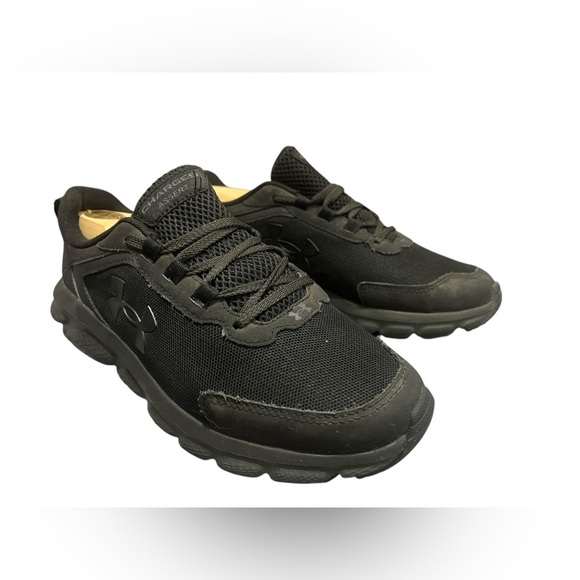 Black under armour charged assert runners size 9 - Picture 4 of 10